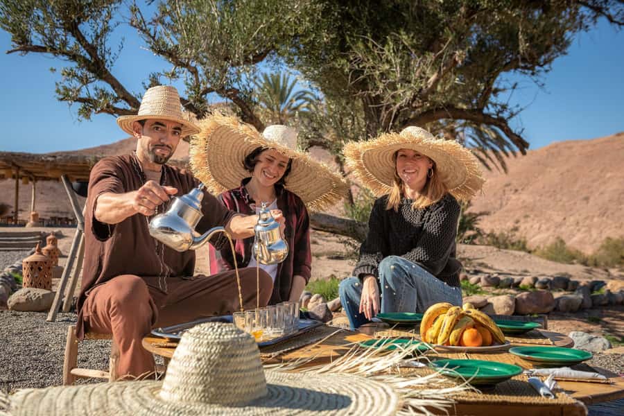 Marrakech: Half-Day Agafay Rock Desert Buggy Tour - Berber villages and traditional tea after the dust