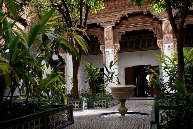 Marrakech: Half-Day Historical and Cultural Tour. - Saadian Tombs, plus the landmarks between the big stops