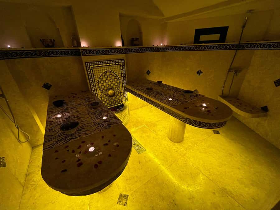 Marrakech : Hammam traditionnel expérience - Meeting Point at Address Café in Gueliz: Finding It Without Stress