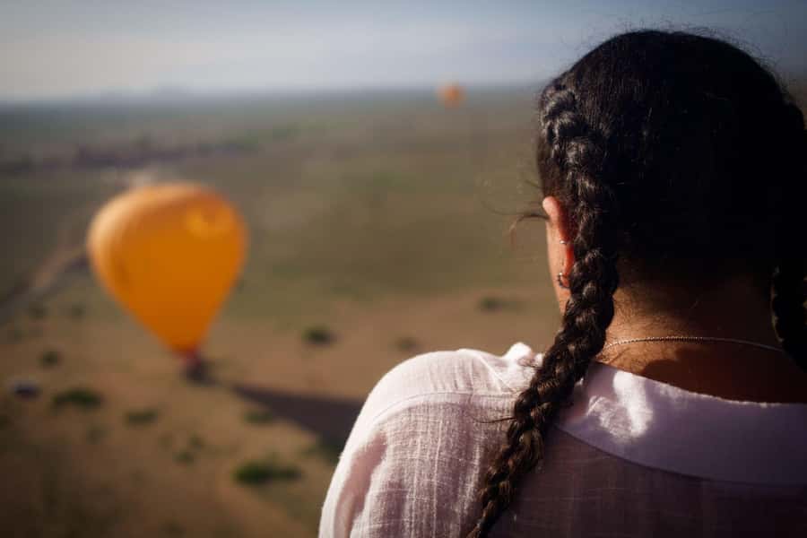 Marrakech: Hot Air Balloon Flight with Berber Breakfast - Practical Tips: What to Wear for a Cold Basket Ride