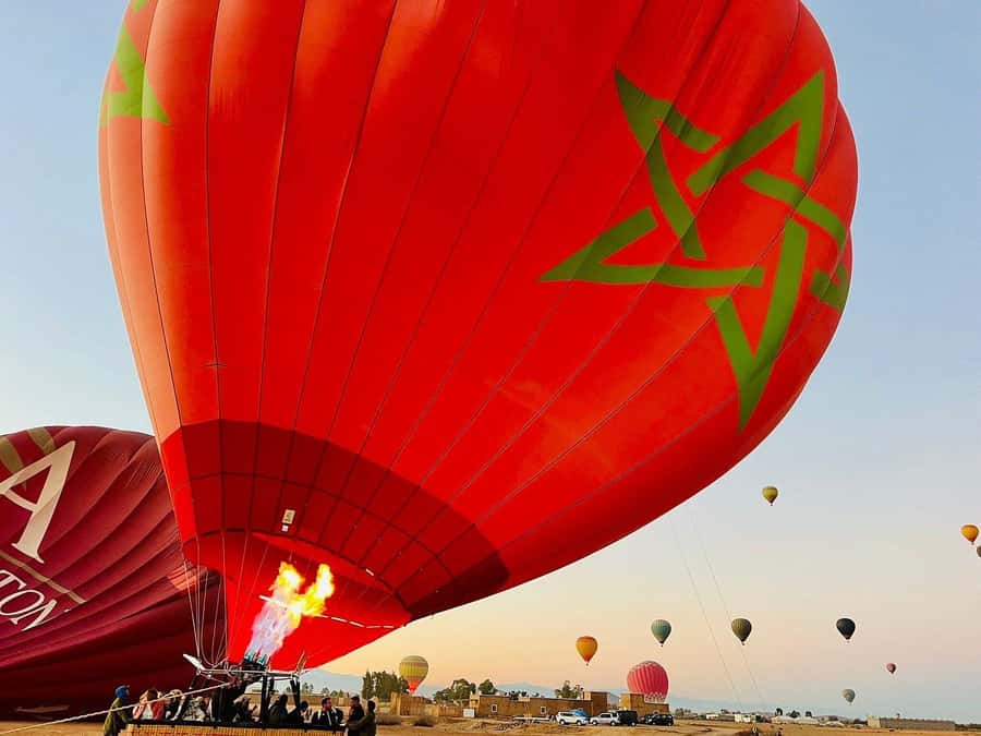 Marrakech: Hot Air Balloon Ride with Breakfast & Transfer - The Atlas Mountains breakfast stop: more than food, it is part of the mood