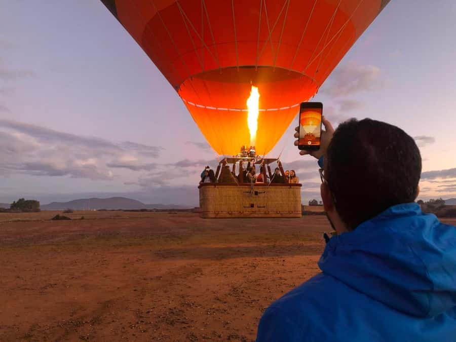 Marrakech: Hot Air Balloon Ride with Traditional Breakfast - 4x4 pickup, mint tea, and the pre-flight flow