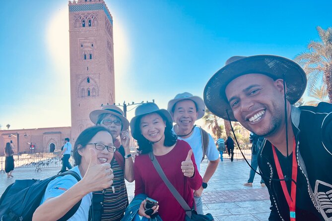 Marrakech madina, Bahia Palace & Ben Youssef madrsa - Jemaa el-Fnaa: UNESCO square, then you feel the day’s rhythm