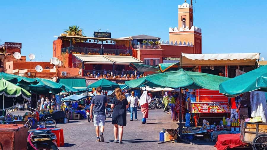 Marrakech: Medina and Souks Walking Tour - Seeing Artisans Work Up Close, From Leather to Metal