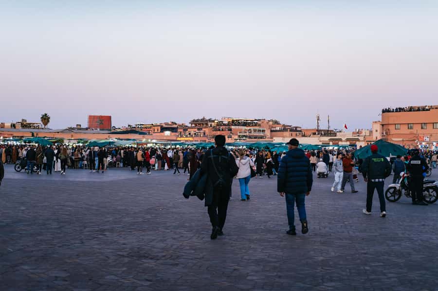 Marrakech: Medina by Night Walking Tour with Moroccan Tea - Should you book it?