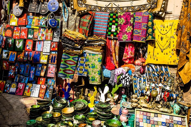 Marrakech: Medina Souks Guided Walking Tour - Where you start, how to find your guide at Cafe France