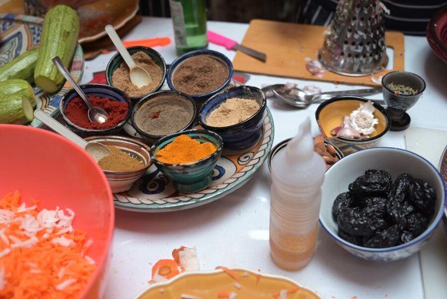 Marrakech: Moroccan Cooking Class with a Local Family - Eating the Meal Together, and Why It Tastes Better Here