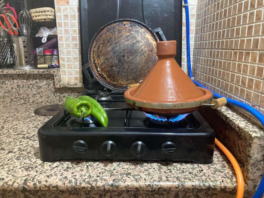 Marrakech: Moroccan Cooking Class with Local Chef - Finding the start: Café de France and the Medina pace