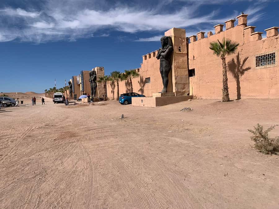Marrakech: Ouarzazate Excursion - Lunch and the Long Road: Where Value Can Rise or Slip