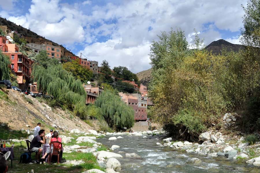 Marrakech: Ourika Valley and Atlas Mountains Day Trip - Marrakech to the Atlas Mountains: the drive that sets expectations