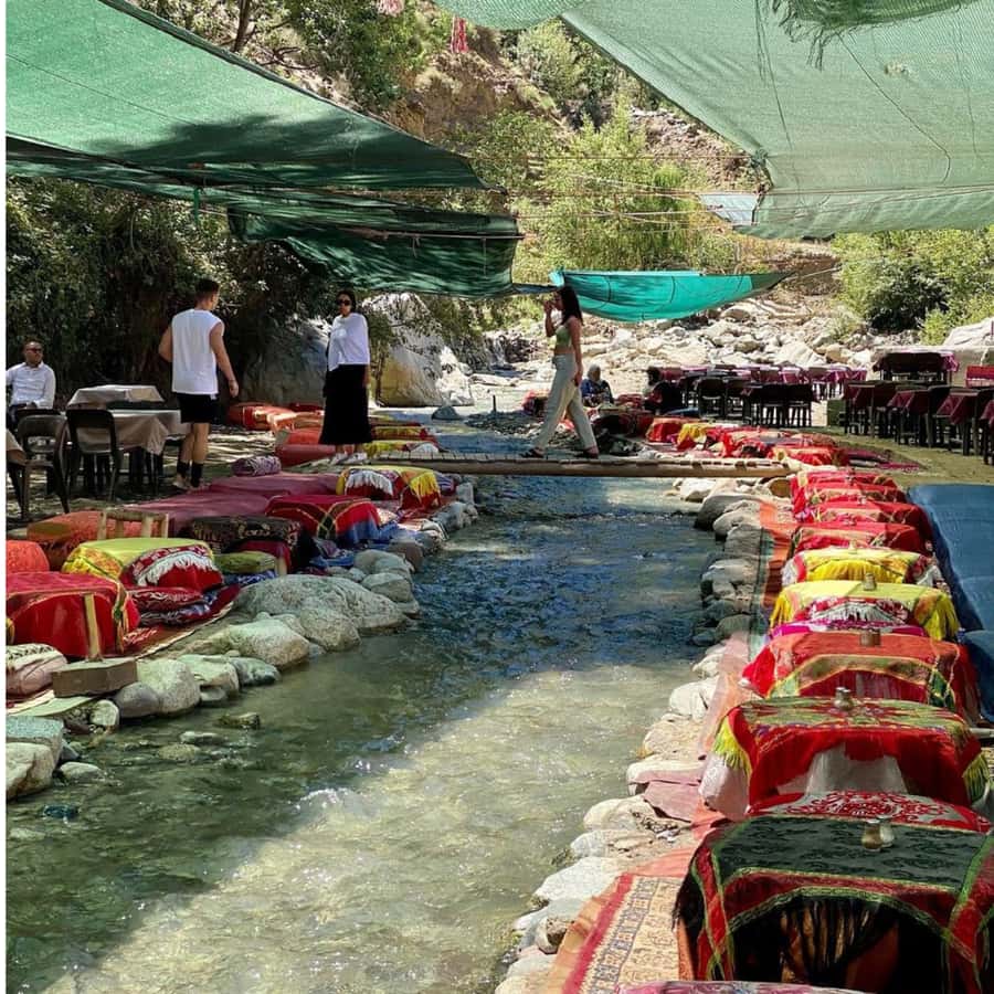 Marrakech: Ourika Valley, Waterfalls Private Trip with Lunch - How the private transport makes the day easier (and better)
