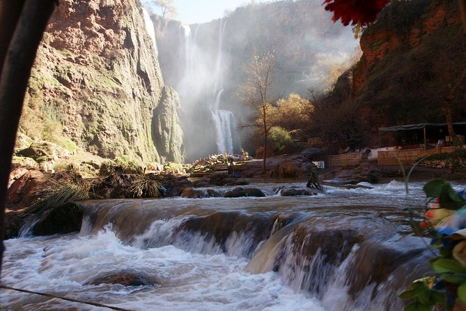 Marrakech: Ouzoud Waterfalls Guided Day Trip with Boat Ride - The boat ride: a quick crossing that is still worth it