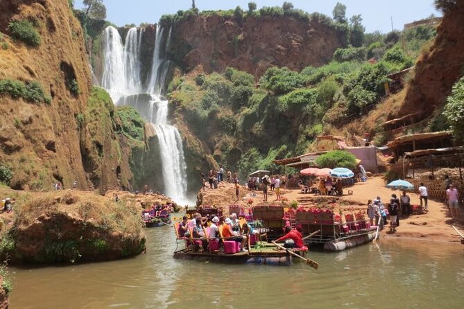 Marrakech : Ouzoud Waterfalls, Guided MountainTour & Boat Ride - Lunch Near the Falls: How to Handle Food Without Overthinking It