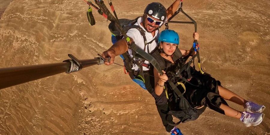 Marrakech: Paragliding over Agafay Desert & Atlas Mnt Views - The 15-minute tandem flight: what it feels like from 1000m up
