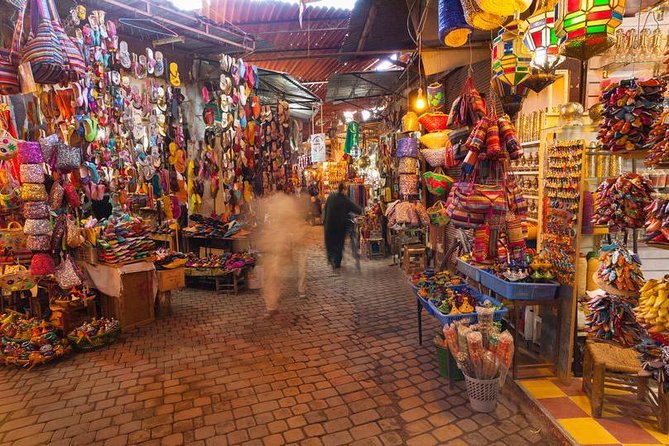 Marrakech Private Souks Tour: Exclusive Shopping Experience - Olive oil tasting: small stop, big value