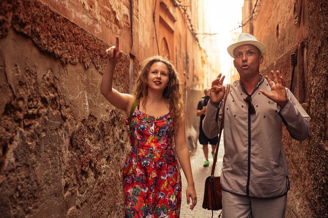 Marrakech PRIVATE TOUR With Locals: Highlights & Hidden Gems - Bab Agnaou Gate: a quick stop with real context