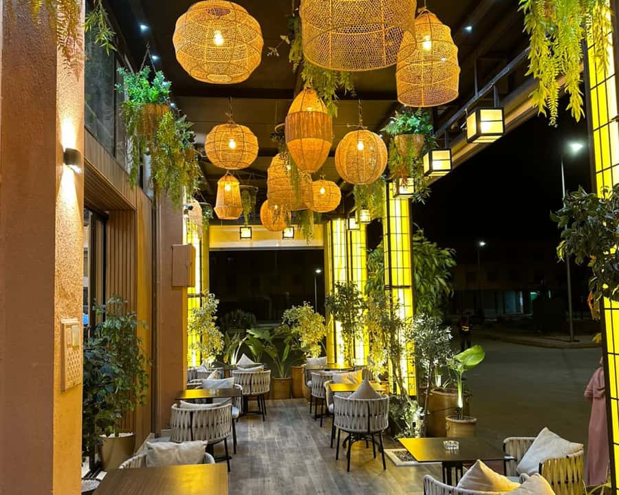 Marrakech: Restaurant Dinner Experience with Hotel Pickup - Hotel Pickup Makes Marrakech at Night Feel Easy
