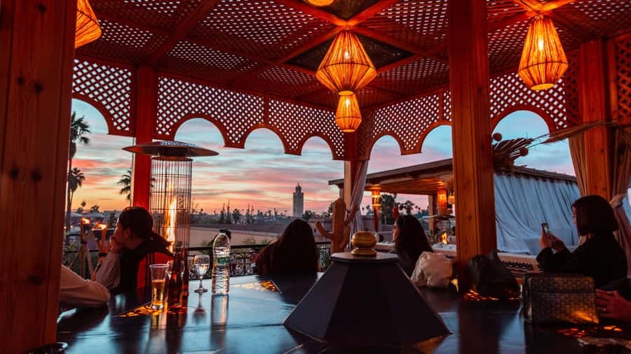 Marrakech: Rooftop Dinner with Koutoubia View - The Two Dinner Menus: How the Course Choices Affect Your Night