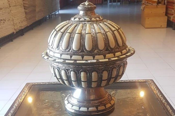 Marrakech Shopping Tour in the Best Galleries in Morocco. - Stop 1: Les Bains de Jemaa el-Fna Suites & Spa, where the city sets the tone