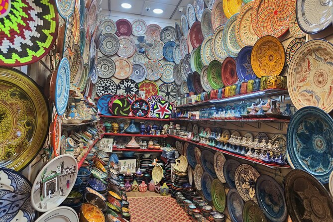 Marrakech : Shopping Tour in the Souks - Souk Semmarine: Textiles, Spices, and How the Guide Keeps You Focused