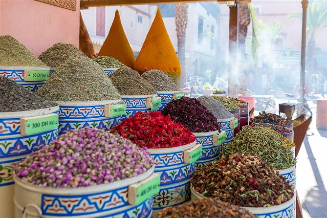 Marrakech: Street Food Tour by Night - Tagine Style Flavors, Tea, and Sweet-Savory Pairing