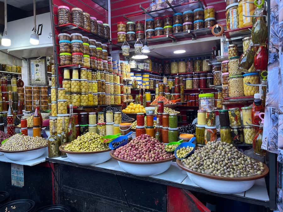Marrakech: Street Food Tour with a Local Guide - Jemaa el Fnaa Tea Ceremony: A Quick Reset Before You Eat