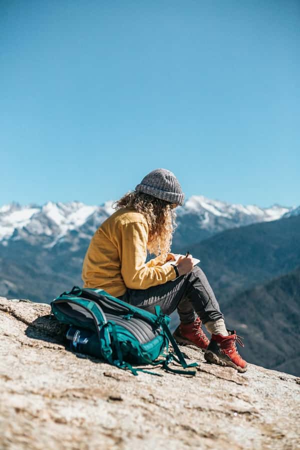 Marrakech: Tedli Summit Atlas Mountains Day Hike & Lunch - Who should book the Tedli Summit hike, and who should skip it