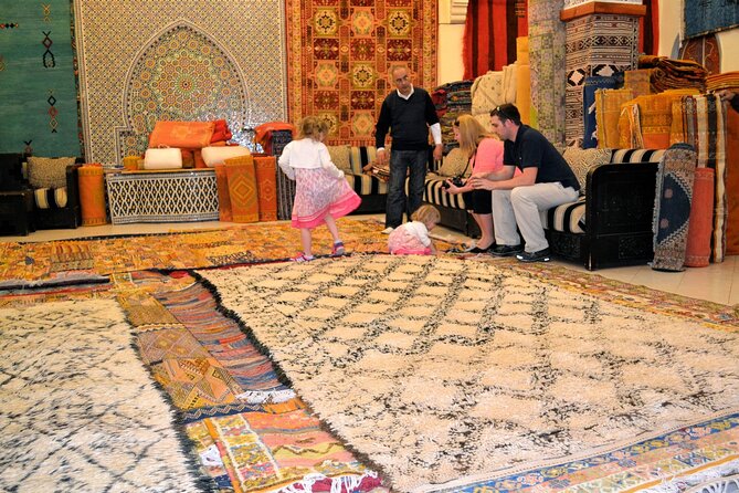 Marrakech The History and Culture Day Trip - Walking Through Marrakech: How to Use the Guided Tour Wisely