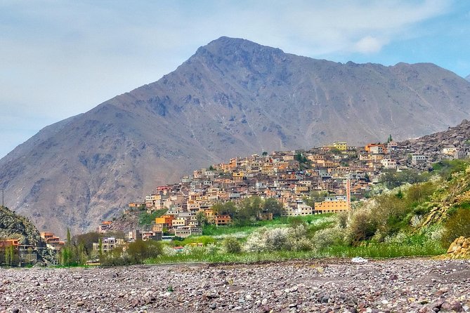 Marrakech to Atlas Mountains and 4 Valleys Day Trip - What to Bring, How to Dress, and How to Handle Lunch