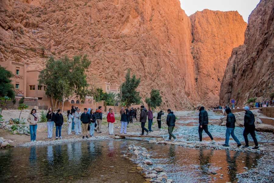 Marrakech to Fes: 3-Day Merzouga Desert Camel & Sandboarding - Desert camp night, private tents and how comfort really works