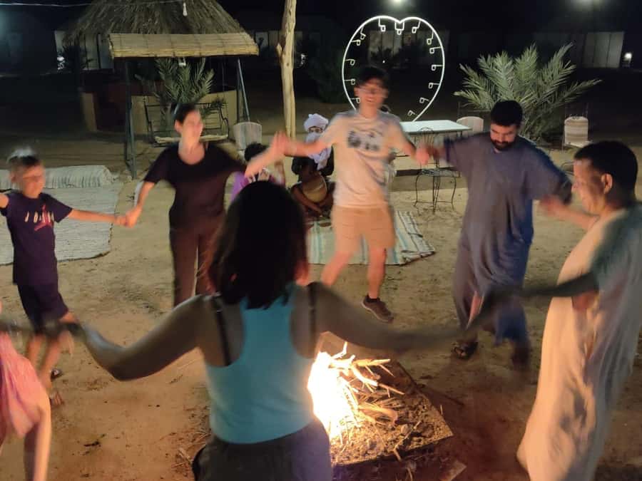 Marrakech to Fes 3-Day Sahara Desert Tour - Day 2: Todra Gorge, a cooperative stop, and the push to Merzouga