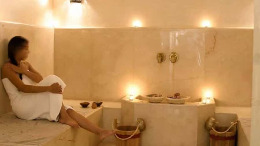 Marrakech: Traditional Moroccan Hammam, Massage & Argan Oil - The 45-Minute Moroccan Hammam: Steam, Savon Noir, and Kessa Glove Scrub