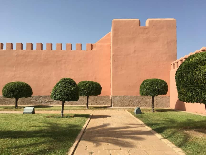 Marrakech TukTuk Private Tour in Medina with Pickup - Your driver as the real guide: friendly, informed, and practical
