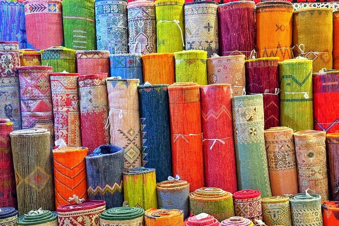 Marrakech Vibrant Souks: A private tour - Jemaa el-Fnaa: your orientation point and people-watching reset