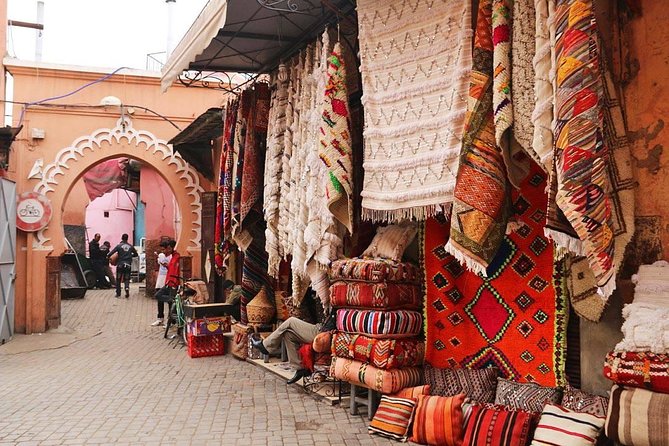 Marrakech walking tour with official city guide - Transfers, group size, and what you actually pay for