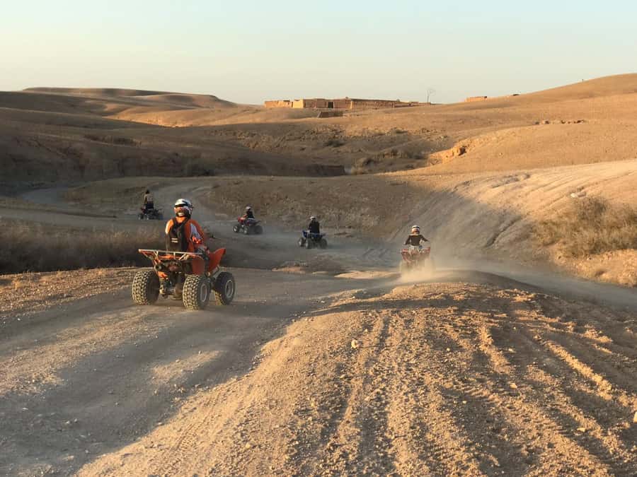 Marrakesh: Agafay Desert Quad & Camel Tour with Dinner - Sunset viewpoint stop: the calm before the camp lights