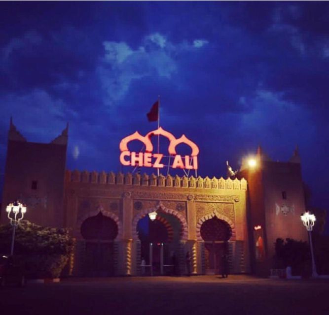 Marrakesh: Fantasia Show & Moroccan Dinner - Hotel pickup, riads in the Medina, and how to avoid stress