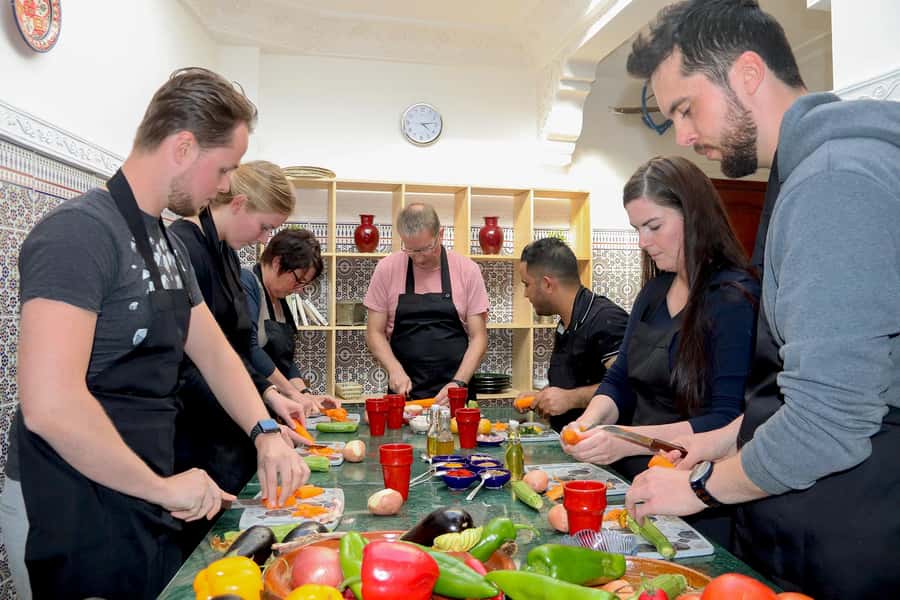 Marrakesh: Moroccan Dishes Cooking Class with a Local Chef - Who should book, and who should think twice