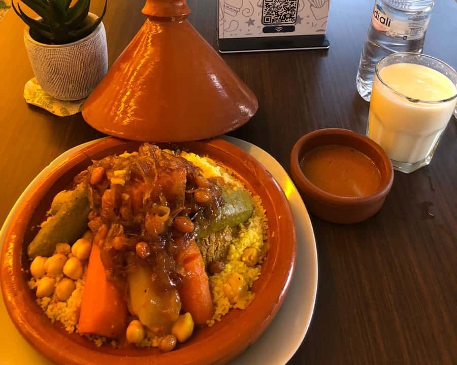 Marrakesh: Moroccan Lunch at Chouf L'Or Restaurant - A three-hour lunch flow that stays paced