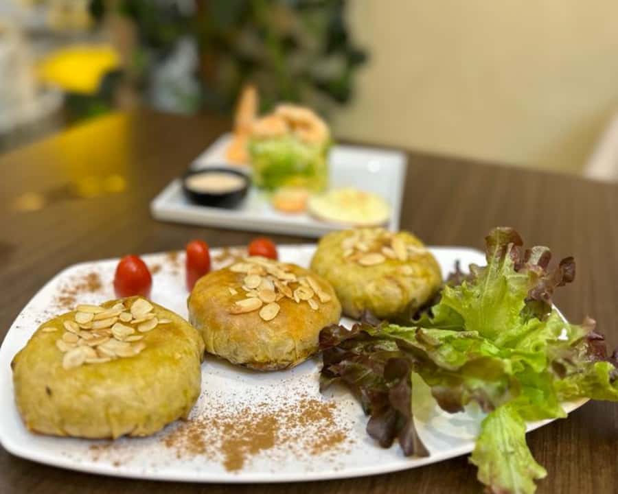 Marrakesh: Moroccan Lunch at Chouf L'Or Restaurant - Chouf LOr and the “fusion” approach that makes sense