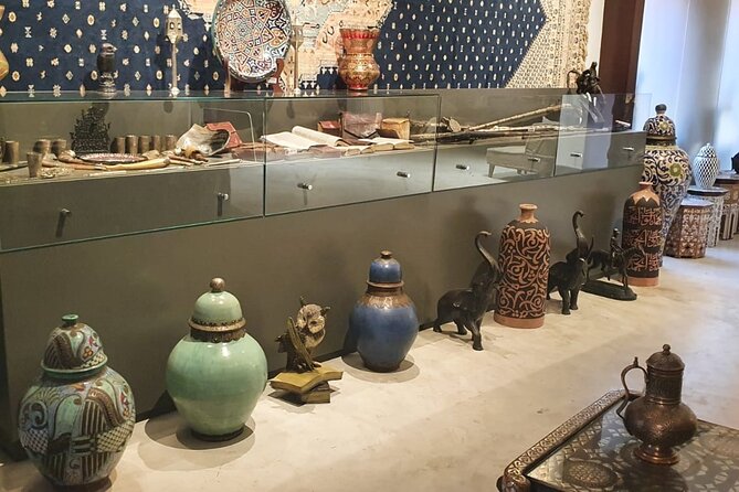 Marrakesh Souks Half-Day Tour - Watching Storytellers and Snake Charmers Without Feeling Like a Spectator