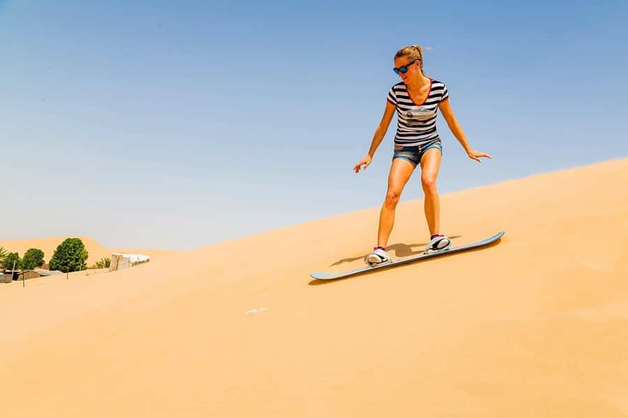 Merzouga: 1-Night in Desert Camp With Dinner & camel ride - Luggage Help, Parking, and Small-Group Comfort