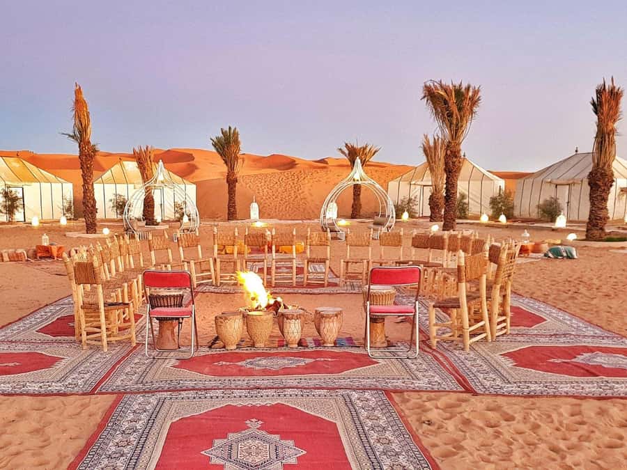 Merzouga: 1-Night in the luxury camp. camel ride & Dinner - Group size and guides: how the day stays friendly