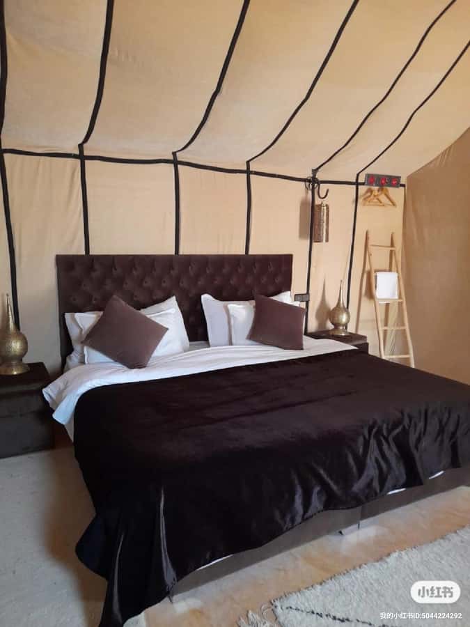 Merzouga: Overnight Stay in Luxury Desert Tent with Dinner - Why an Erg Chebbi overnight feels different from a quick desert tour
