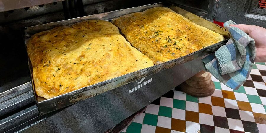 Moroccan Crepes & Pastries Kitchen - English instruction and Arabic chefs: how to communicate without stress