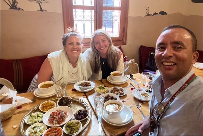Moroccan Food Tasting Tour and Dinner - Back to Jemaa el-Fnaa: Evening Food Stalls You Can Taste Confidently