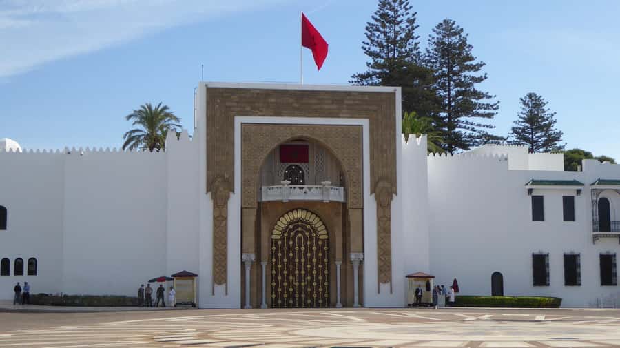 Morocco Day Trip with Tour Guide and Lunch from Algeciras - Tetouan on foot: Medina lanes, souks, and the Mellah