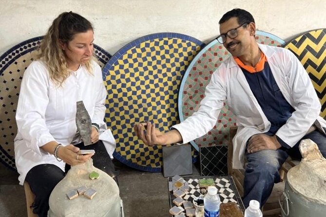 Mosaic workshop in Marrakech - The First Hands-On Step: Cutting Tesserae the Right Way