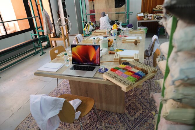 Myrugy-Small Group Rug Making Workshop in Marrakech with Licensed - Weaving Your Mini Rug, With Patient Help and Real Craft Tools