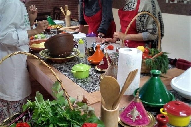 Organic Moroccan Cooking Class At Secret Berber Garden CT - Who should book this Marrakech organic cooking class?